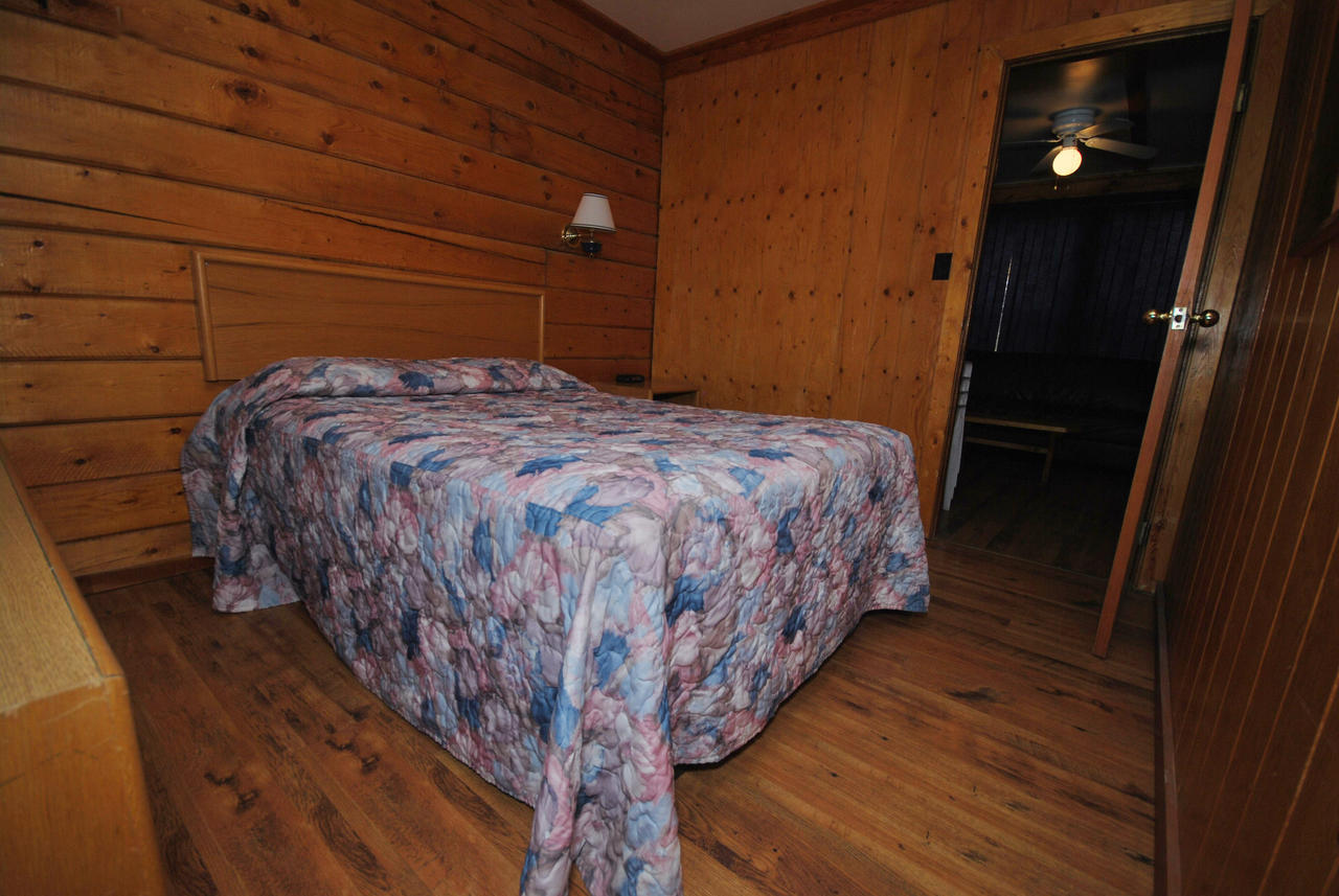 Kenosee Inn & Cabins Kenosee Park Oda fotoğraf