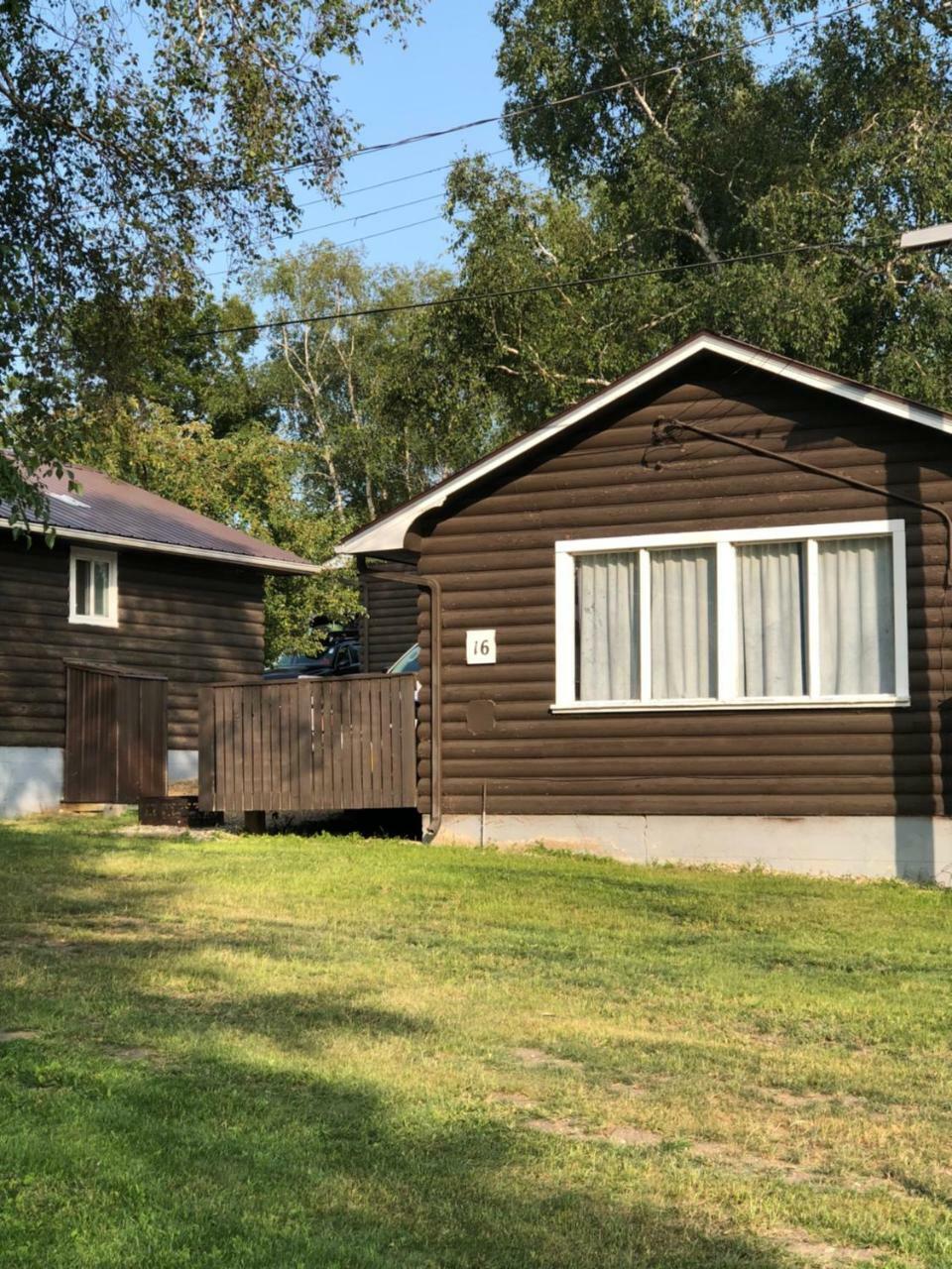 Kenosee Inn & Cabins Kenosee Park Dış mekan fotoğraf